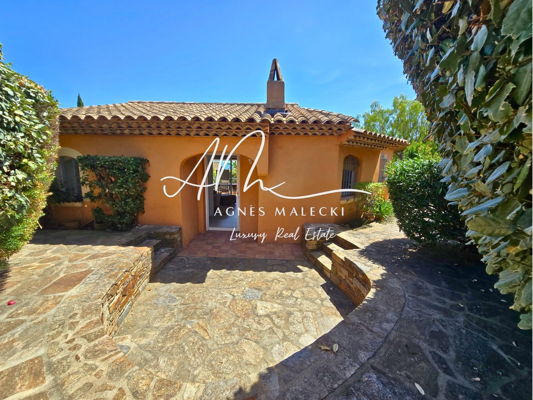 Villa in Le Lavandou, Provence-Alpes-Côte d'Azur, France 5 - 18640424