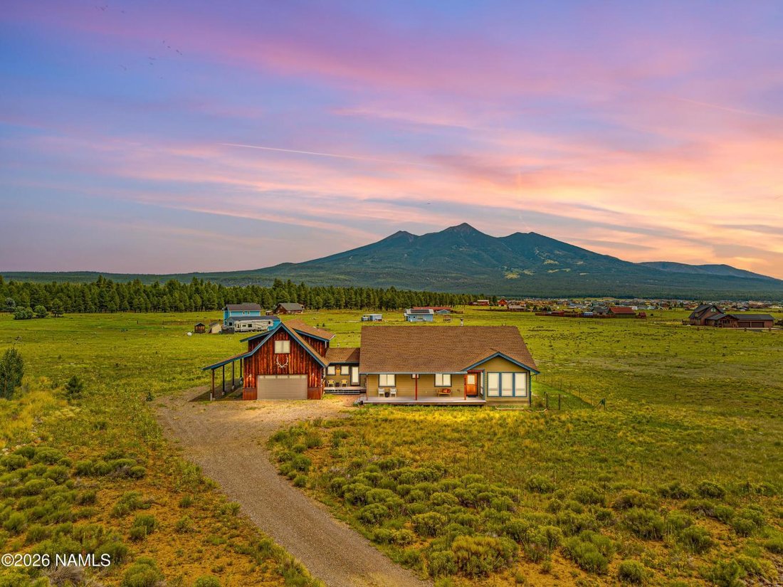 House in Flagstaff, Arizona, United States 3 - 18649744