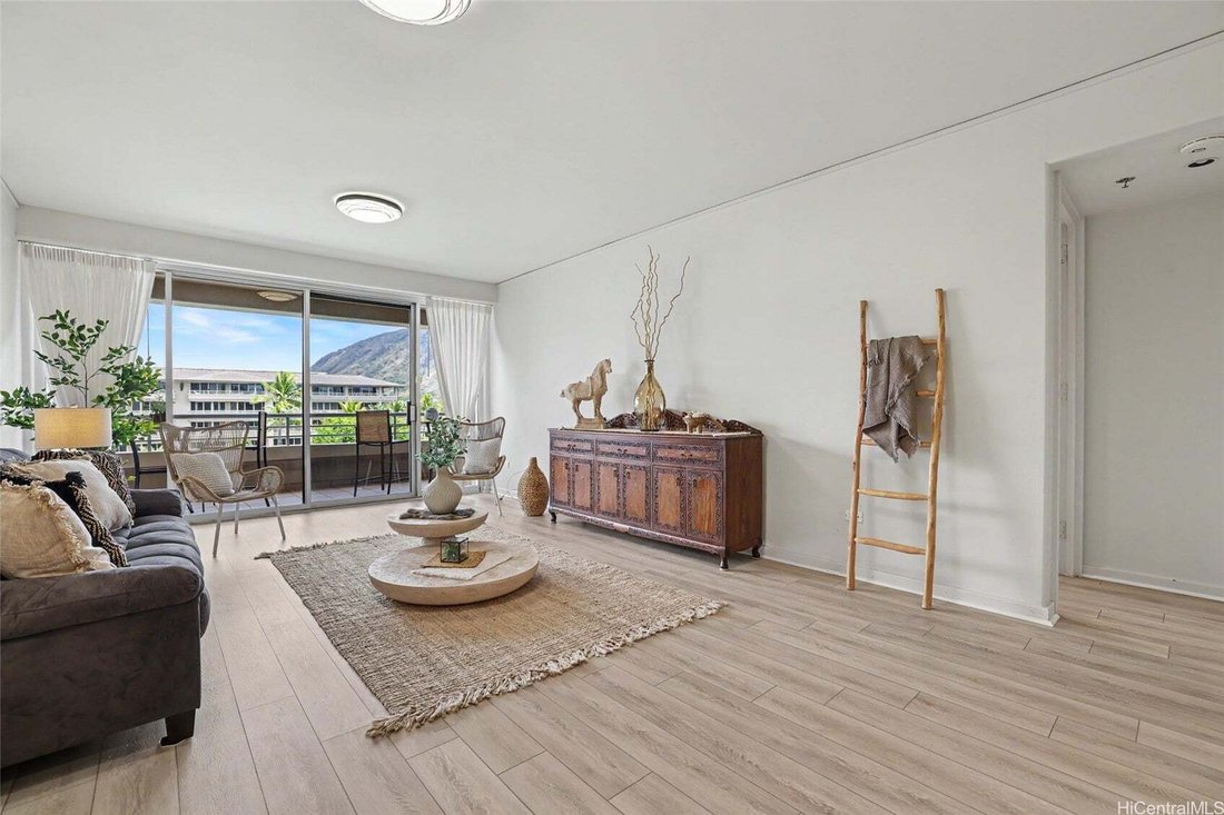 Condo in Honolulu, Hawaii, United States 2 - 18649877