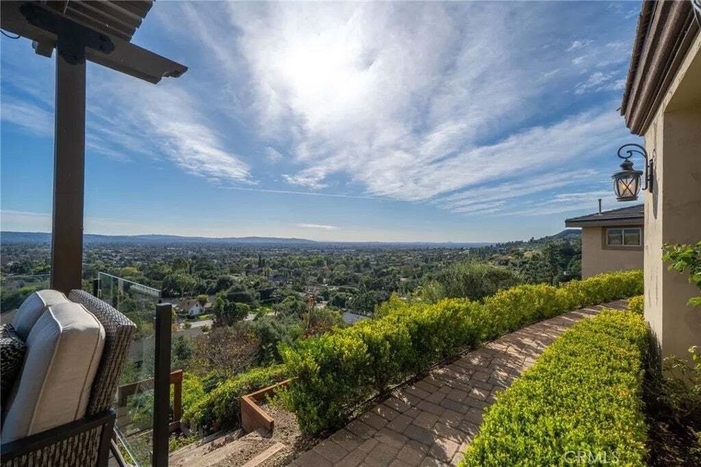 House in Glendora, California, United States 4 - 17347324