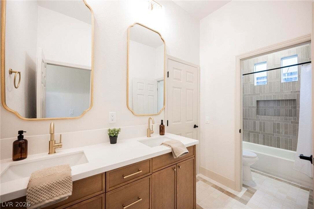 House in Las Vegas, Nevada, United States 3 - 18648996