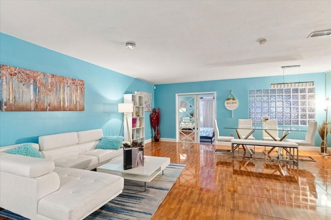House in Miramar, Florida, United States 4 - 18648816