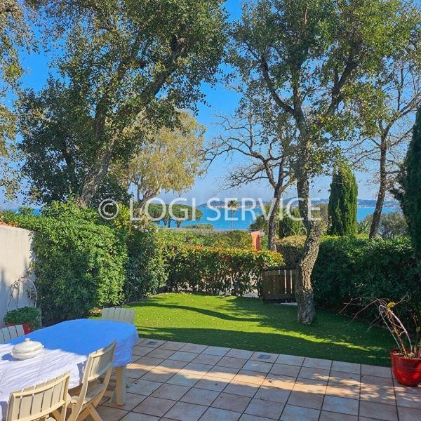 Casa a Grimaud, Provenza-Alpi-Costa Azzurra, Francia 2 - 18248449