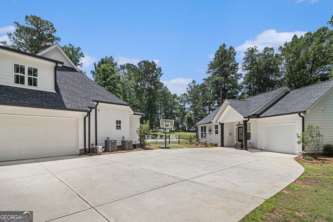 House in Monroe, Georgia, United States 3 - 18649861