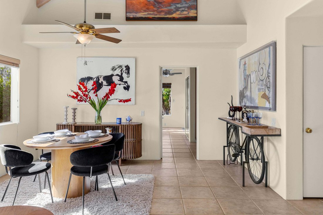 Condo in Palm Springs, California, United States 3 - 18649881