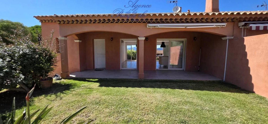 House in Hyeres, Provence-Alpes-Côte d'Azur, France 4 - 17367065