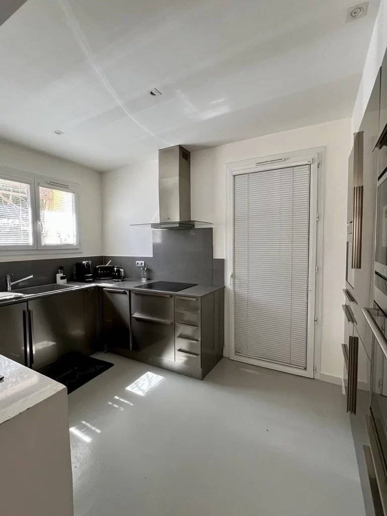 House in Cotignac, Provence-Alpes-Côte d'Azur, France 3 - 18023286