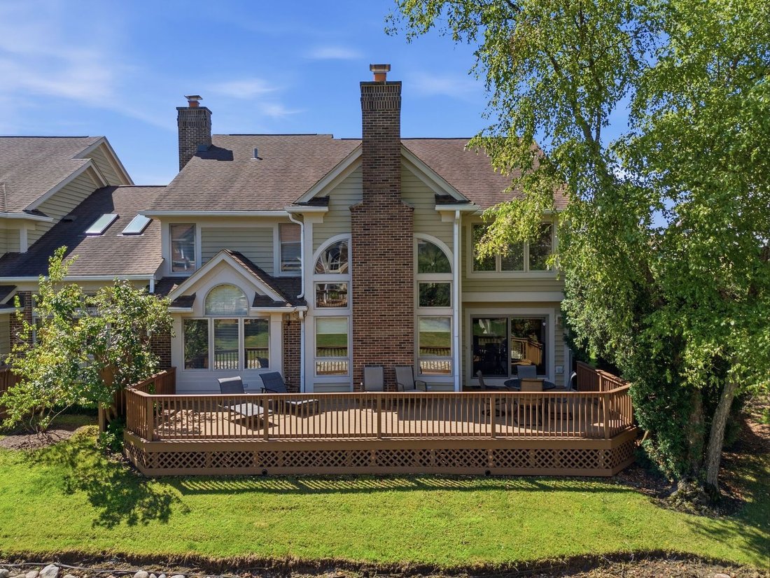 Townhouse in Riverwoods, Illinois, United States 1 - 18649835