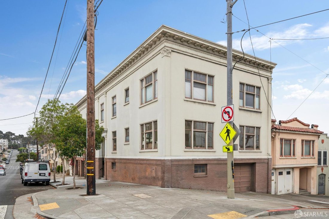 Condo in San Francisco, California, United States 2 - 18648697