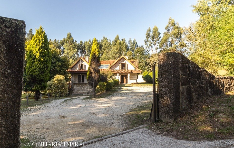 Country House in Cerdedo-Cotobade, Galicia, Spain 2 - 18648773