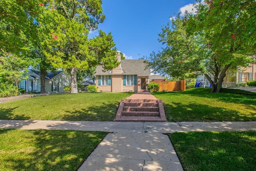 House in Waco, Texas, United States 2 - 18649628