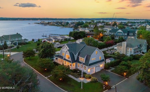 House in Monmouth Beach, New Jersey, United States 1