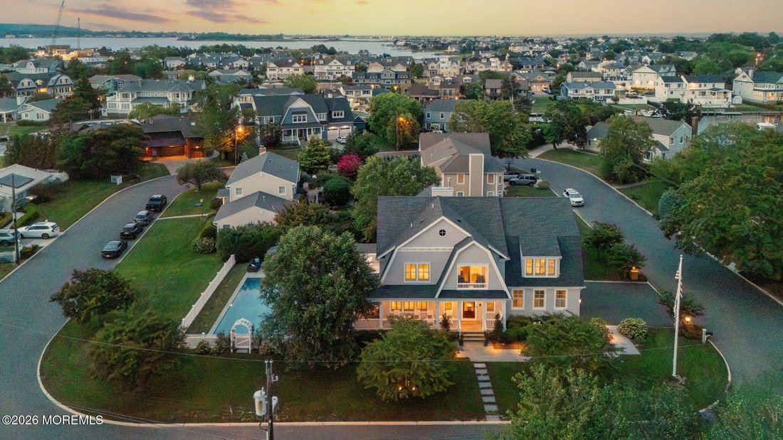 House in Monmouth Beach, New Jersey, United States 2 - 18648775