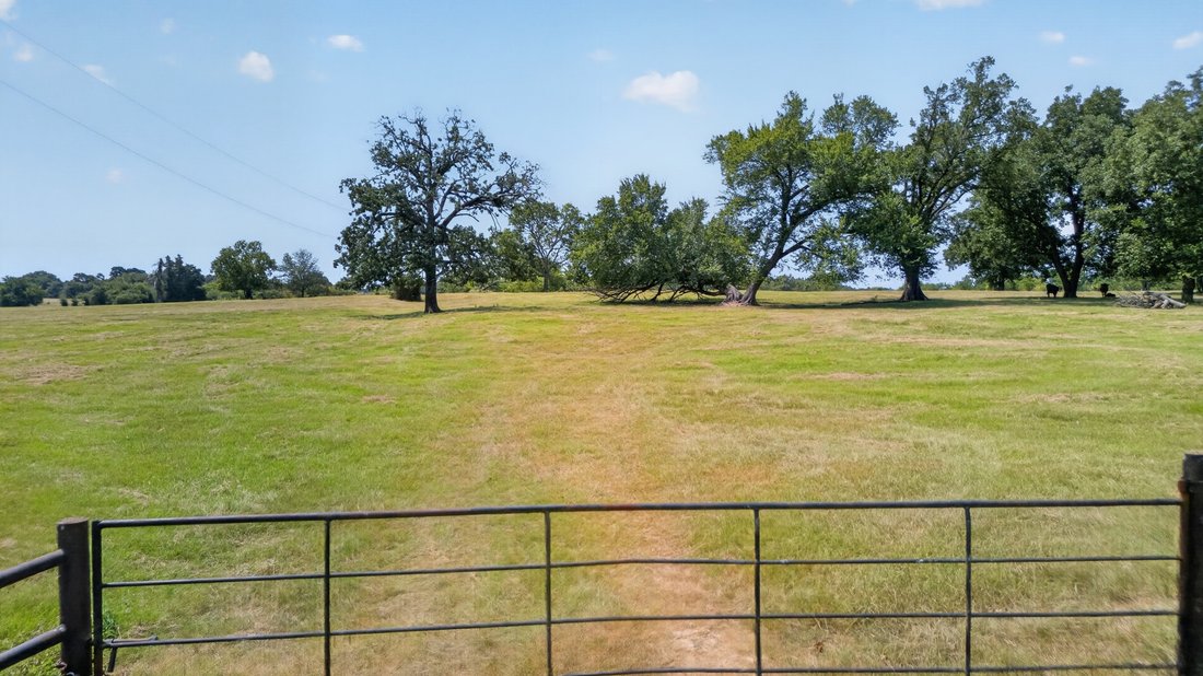 Land in Palestine, Texas, United States 2 - 18649677