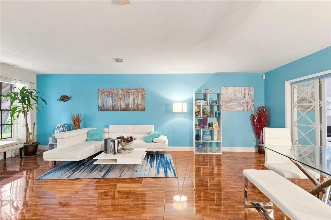 House in Miramar, Florida, United States 5 - 18648816