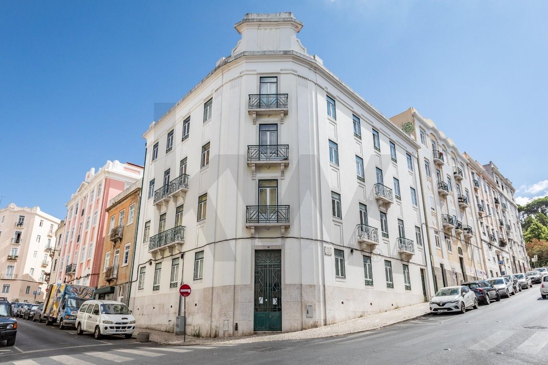 Apartment in Arroios, Lisbon, Portugal 1 - 18648889