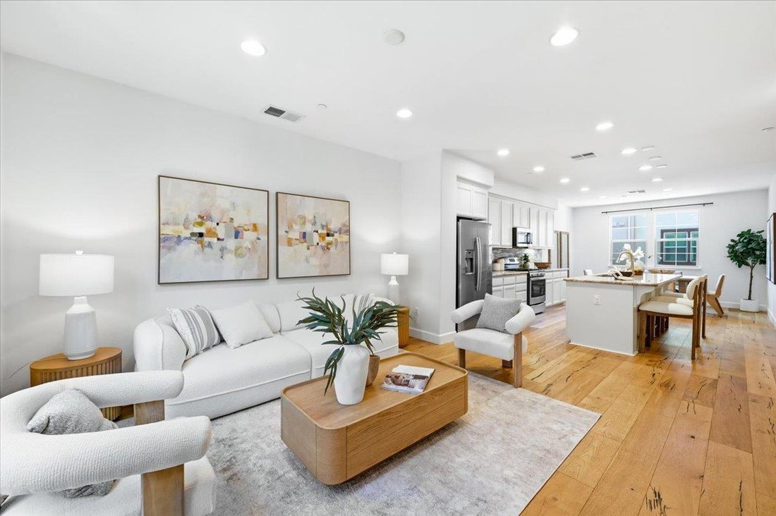 Townhouse in Santa Clara, California, United States 2 - 18648898