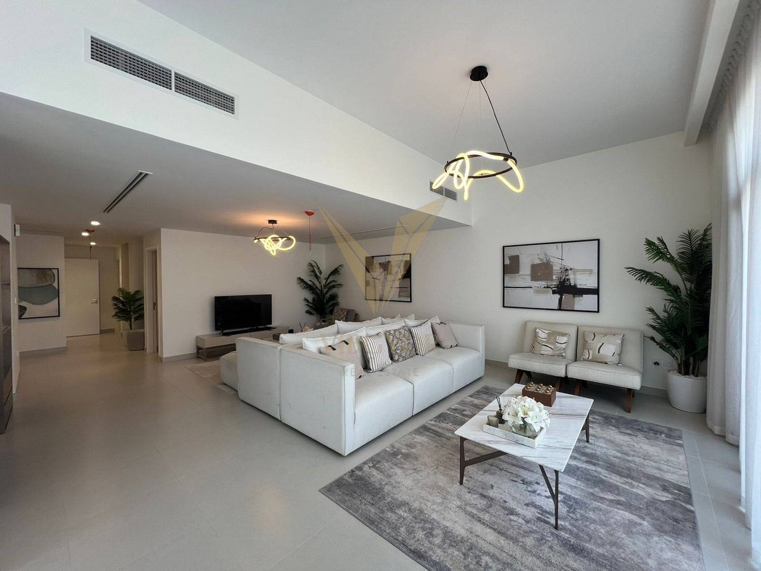Villa in Dubai South, Dubai, United Arab Emirates 2 - 18649727