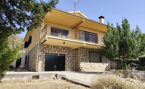 Villa in Cercedilla, Comunidad de Madrid, Spain 1