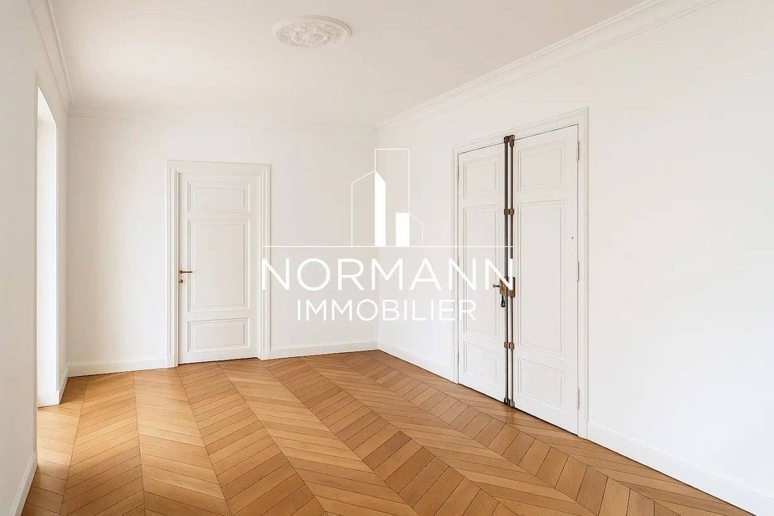 Apartment in Muette Nord, Paris 16e Arrondissement, Paris 4 - 16645323
