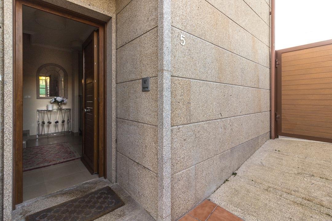 Villa in Padrinan, Sanxenxo, Spain 3 - 18648901