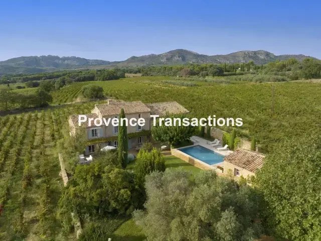 House in Beaumes-de-Venise, Provence-Alpes-Côte d'Azur, France 3 - 16990698