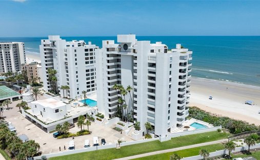 Condo in New Smyrna Beach, Florida, United States 1