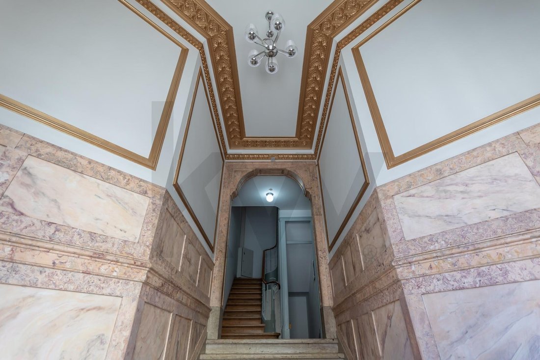 Apartment in Arroios, Lisbon, Portugal 2 - 18648889