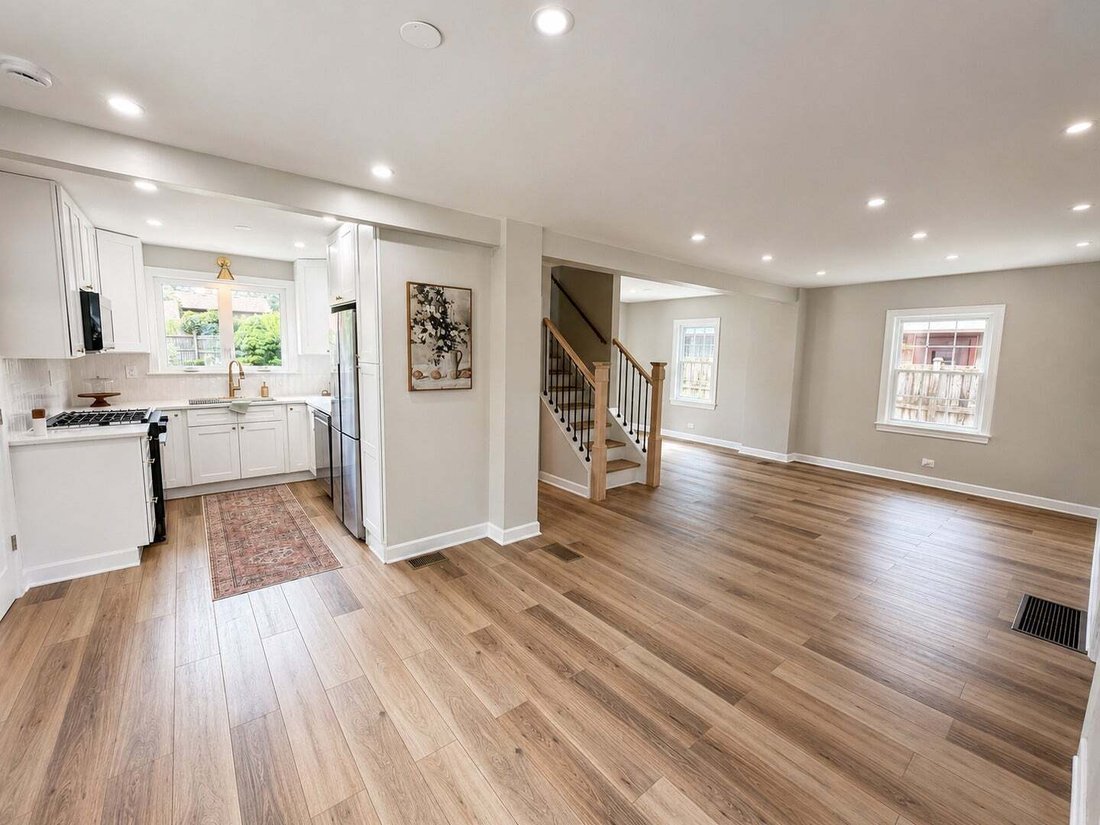 House in Downers Grove, Illinois, United States 3 - 18628604