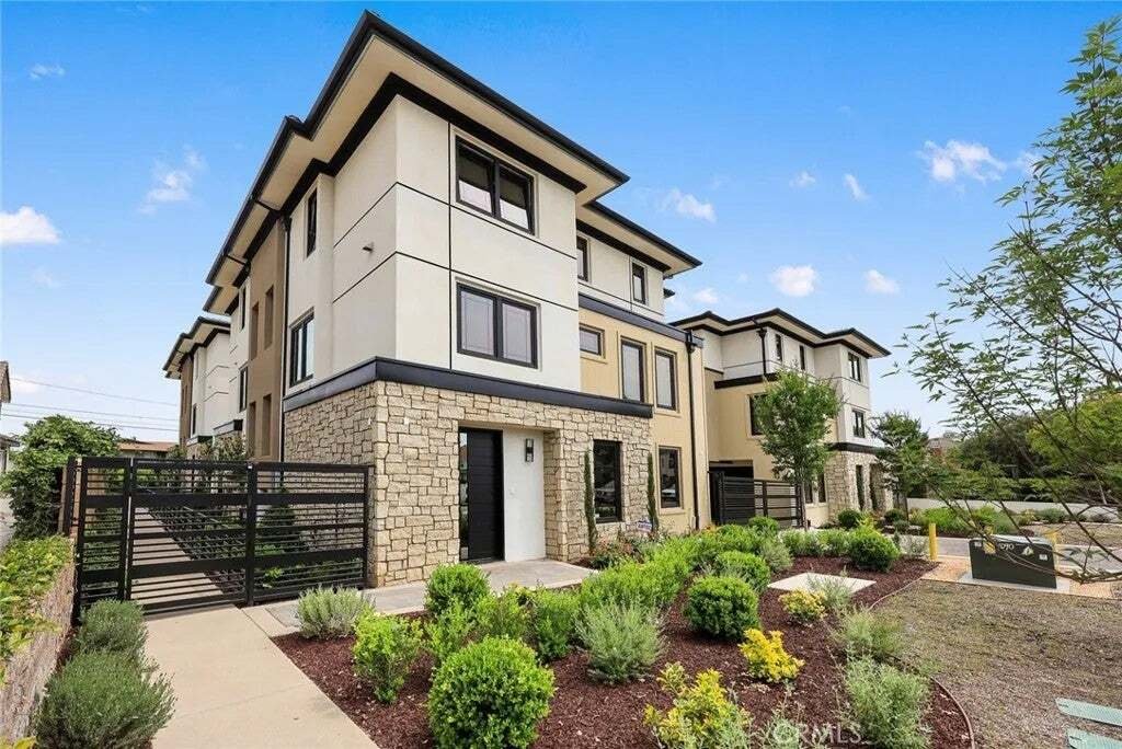 Condo in Arcadia, California, United States 4 - 17748080