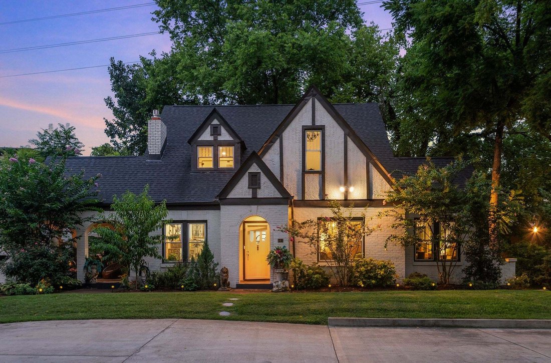 Co Op in Nashville, Tennessee, United States 2 - 18649185