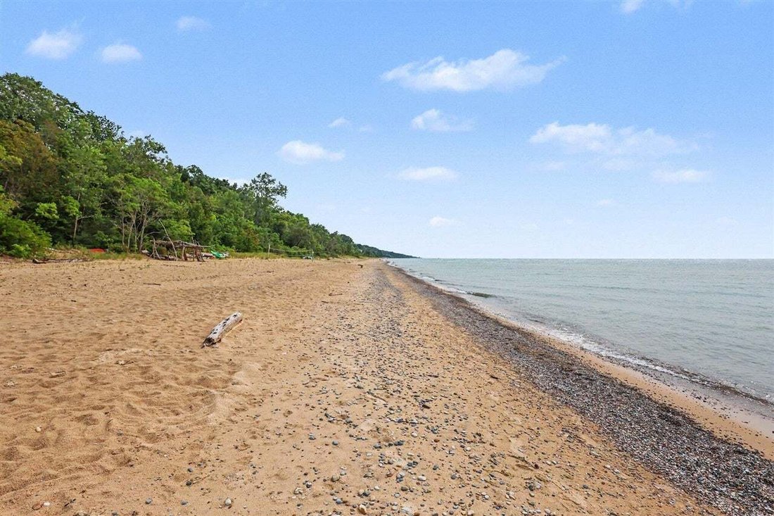 House in South Haven, Michigan, United States 4 - 18648954