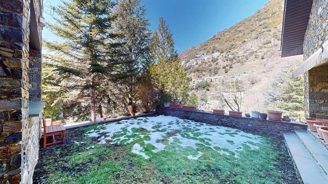 Chalet in Escaldes-Engordany, Escaldes-Engordany, Andorra 4 - 18648767