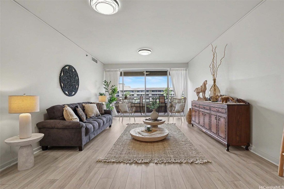 Condo in Honolulu, Hawaii, United States 1 - 18649877