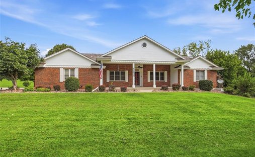 House in Platte City, Missouri, United States 1