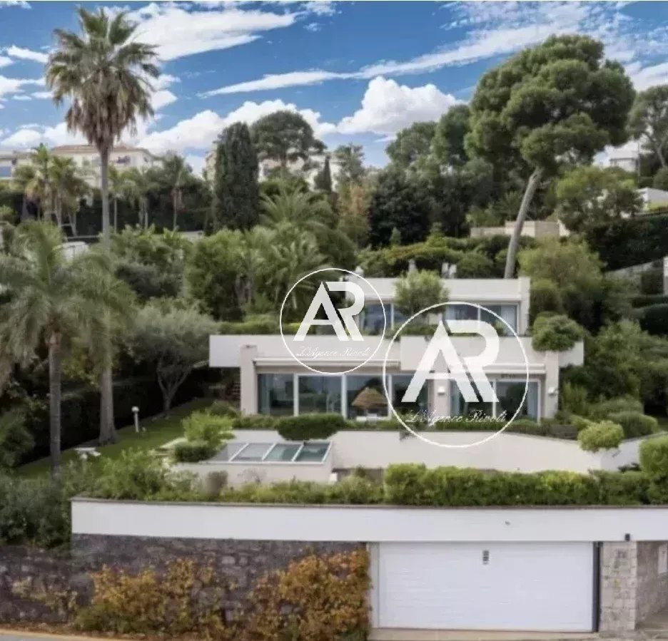 Villa in Cap Martin, Roquebrune-Cap-Martin, France 1 - 18344449