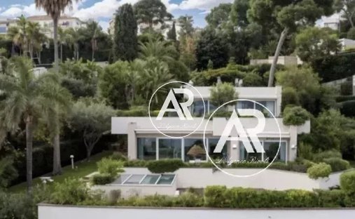 Villa in Cap Martin, Roquebrune-Cap-Martin, France 1