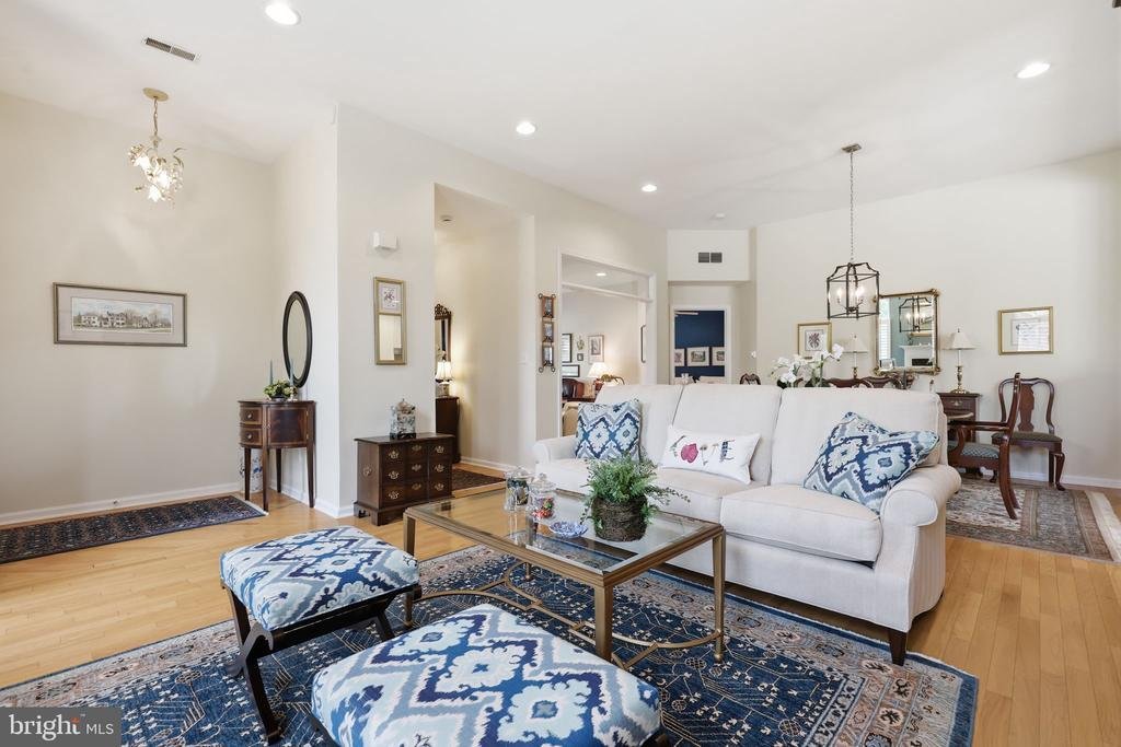 Townhouse in Langhorne, Pennsylvania, United States 5 - 18649312