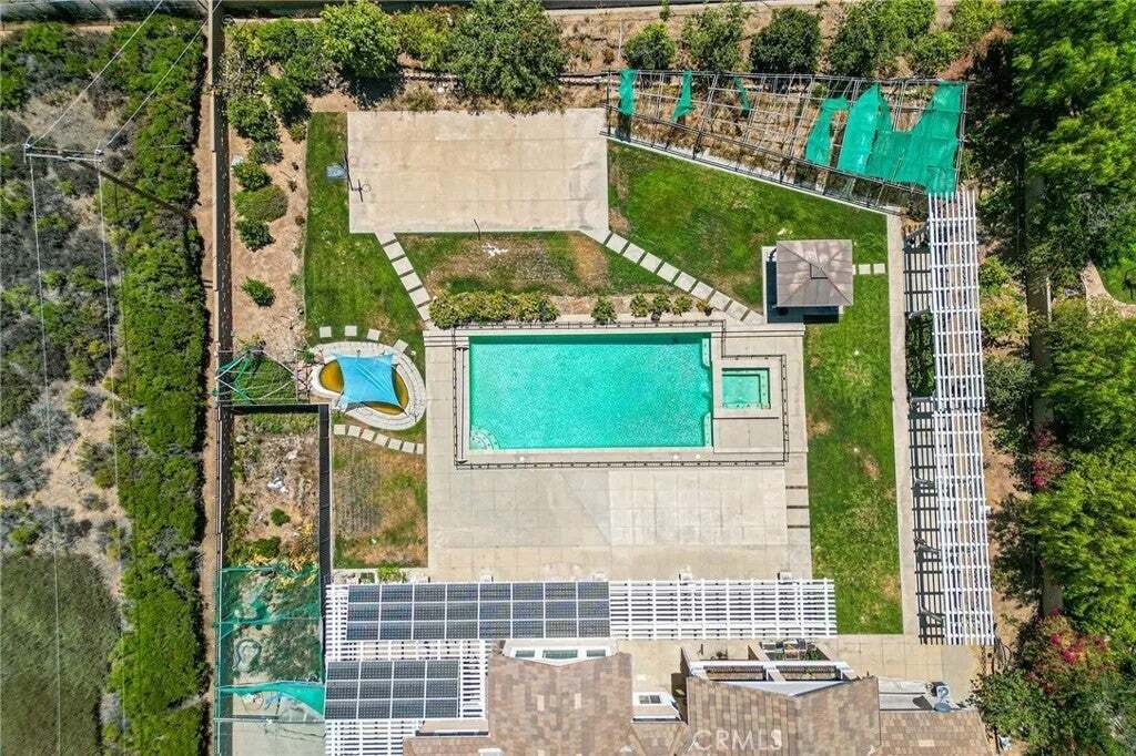 House in Corona, California, United States 5 - 18649582
