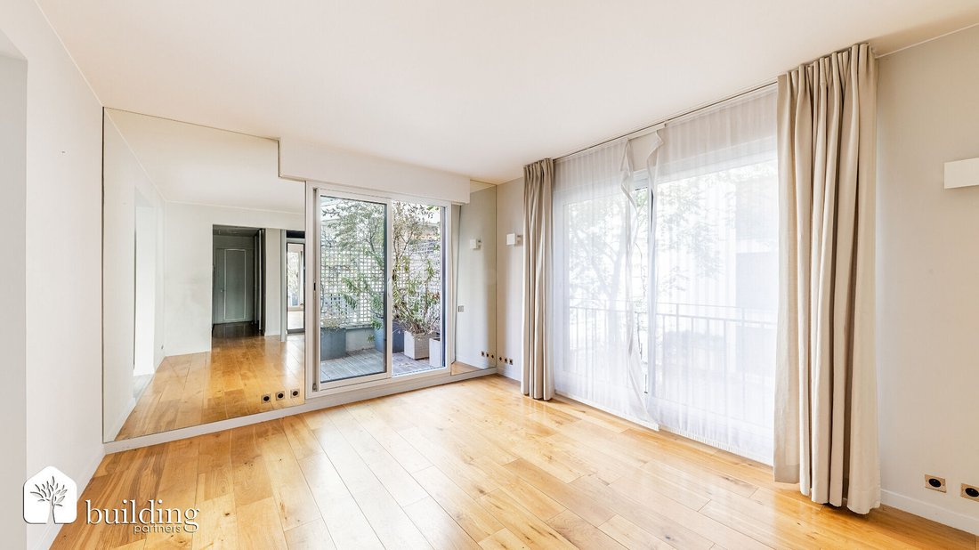 Apartment in Bois de Boulogne, Paris 16e Arrondissement, Paris 2 - 18649470