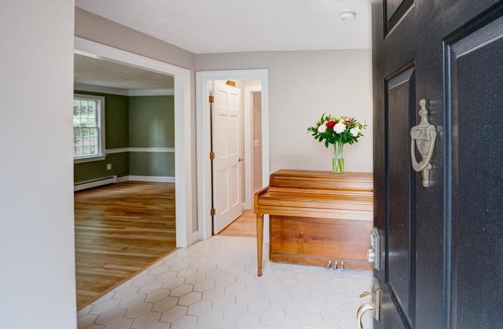 House in Bolton, Massachusetts, United States 2 - 18649349