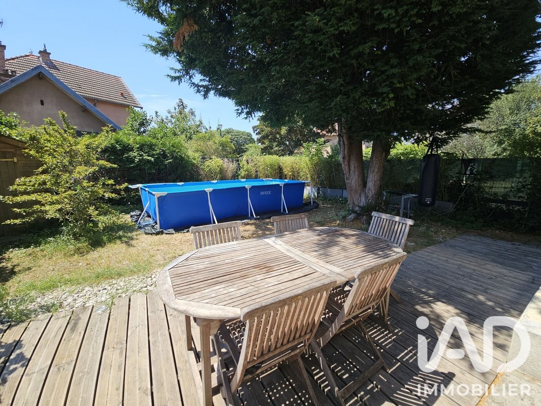 House in Gennevilliers, Ile-de-France, France 1 - 18650531
