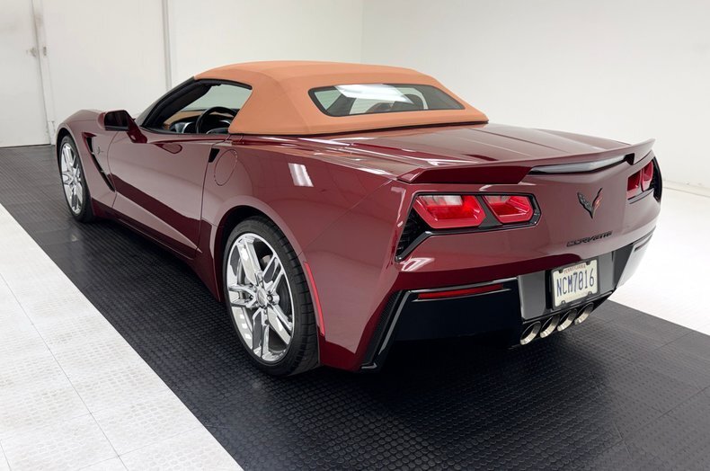 Cabriolet in Morgantown, United States 5 - 18649712