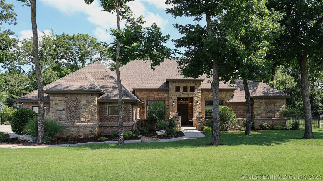 House in Owasso, Oklahoma, United States 2 - 18649423