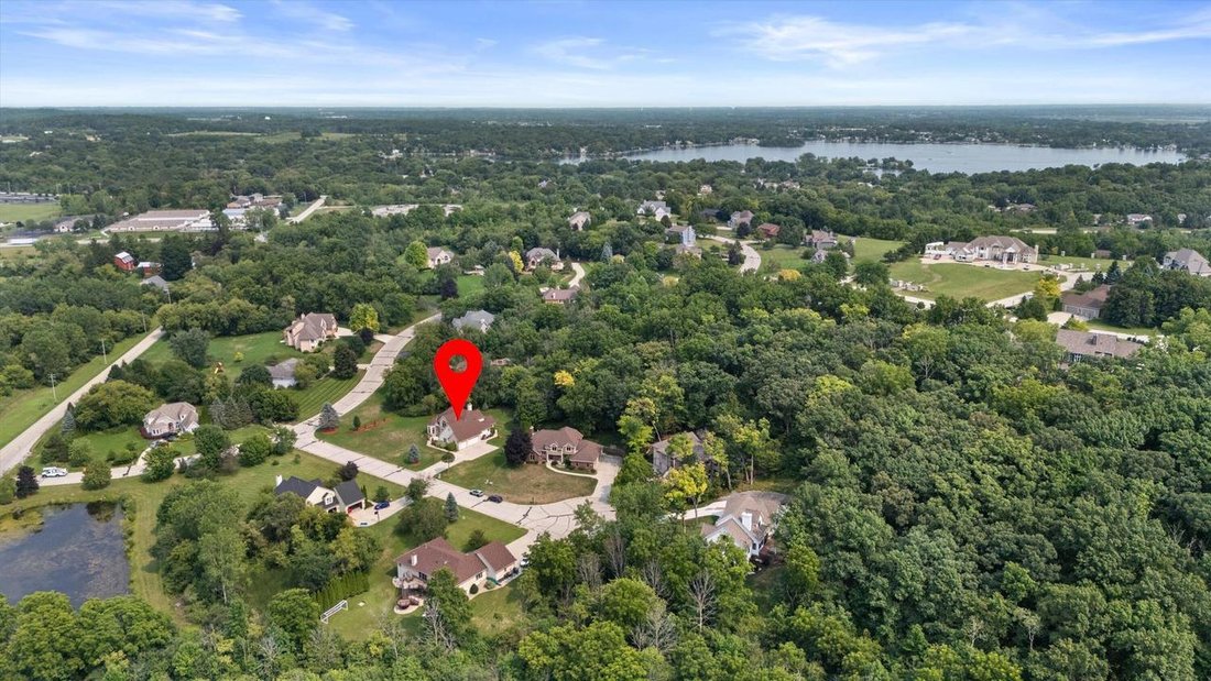 House in Muskego, Wisconsin, United States 3 - 18648837