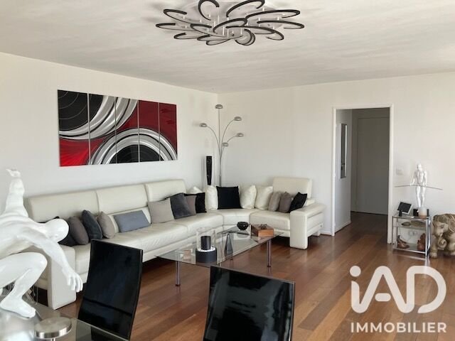 Apartment in Parc-La Boule- Champs Pierreux, Nanterre, France 3 - 18650567