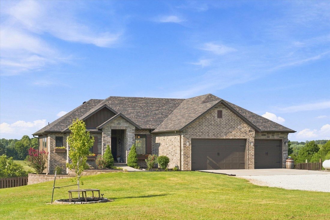 House in Nixa, Missouri, United States 1 - 18649376