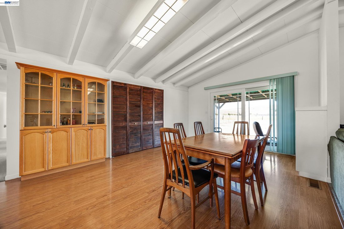 House in Livermore, California, United States 4 - 18648894
