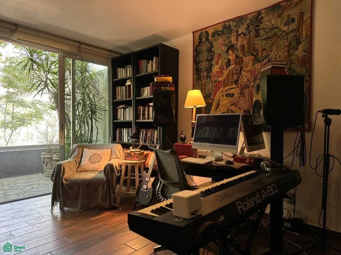 Townhouse in Santa Catarina Yecahuitzotl, Mexico City, Mexico 4 - 17315537