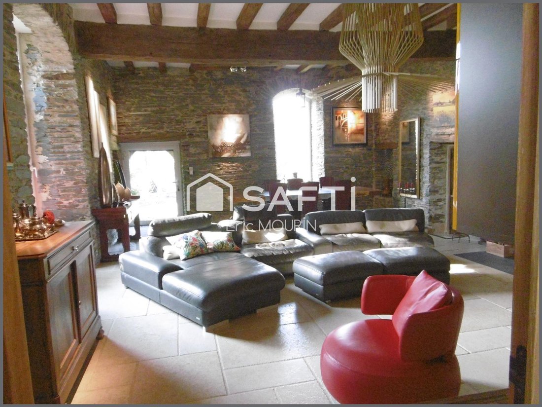 House in Vallons-de-L'Erdre, Pays de la Loire, France 3 - 18650374